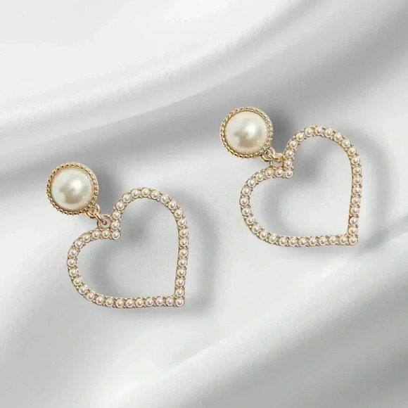 🆕J. Crew Heart Statement Earrings - Picture 2 of 12